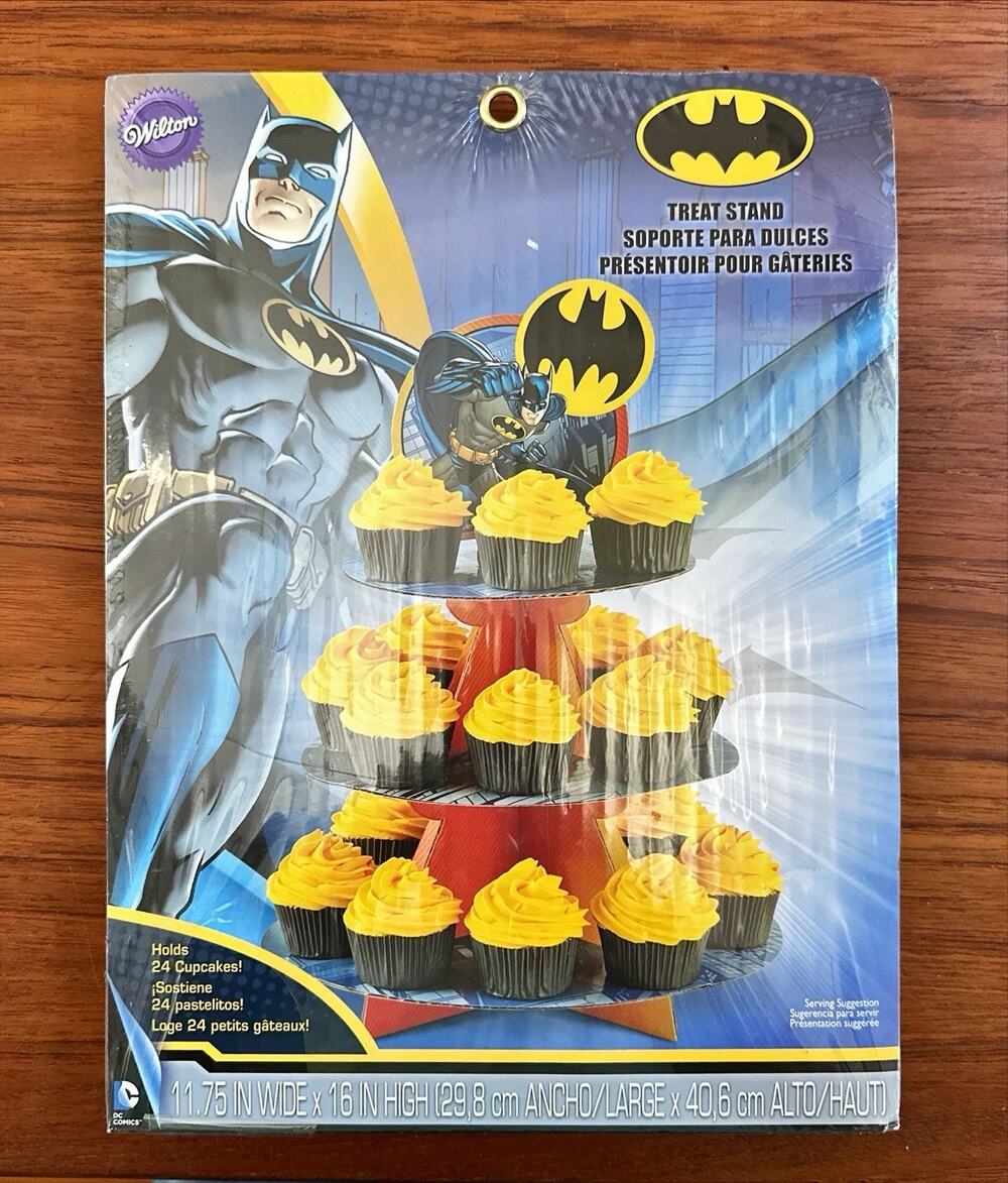 NEW Wilton BATMAN Themed Birthday Treat Cupcake Stand Holds 24 Count